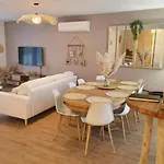 Villa Sublime Des Oliviers - Piscine Chauffee, Espace Detente, Baby-foot, Cuisine Exterieure - Proche D'agen