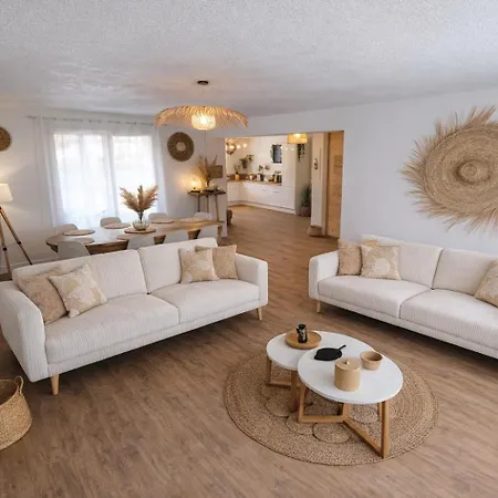 Villa Sublime Des Oliviers - Piscine Chauffee, Espace Detente, Baby-foot, Cuisine Exterieure - Proche D'agen *
