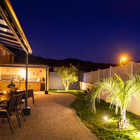 Sublime Des Oliviers - Piscine Chauffee, Espace Detente, Baby-foot, Cuisine Exterieure - Proche D'agen Bon-Encontre