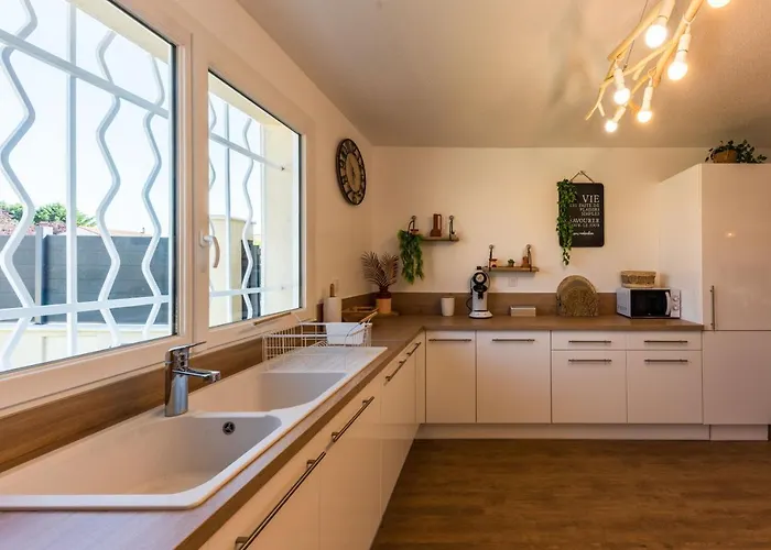 Villa Sublime Des Oliviers - Piscine Chauffee, Espace Detente, Baby-foot, Cuisine Exterieure - Proche D'agen Bon-Encontre