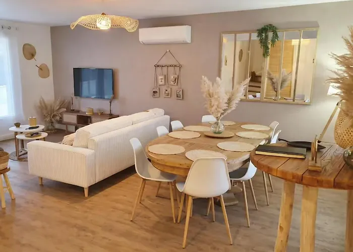 Villa Sublime Des Oliviers - Piscine Chauffee, Espace Detente, Baby-foot, Cuisine Exterieure - Proche D'agen