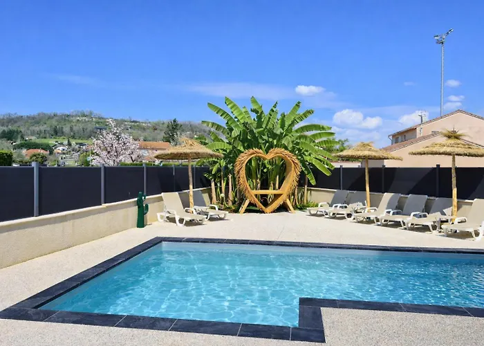 Villa Sublime Des Oliviers - Piscine Chauffee, Espace Detente, Baby-foot, Cuisine Exterieure - Proche D'agen *