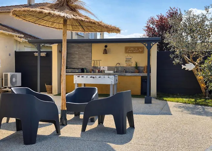 Sublime Des Oliviers - Piscine Chauffee, Espace Detente, Baby-foot, Cuisine Exterieure - Proche D'agen *
